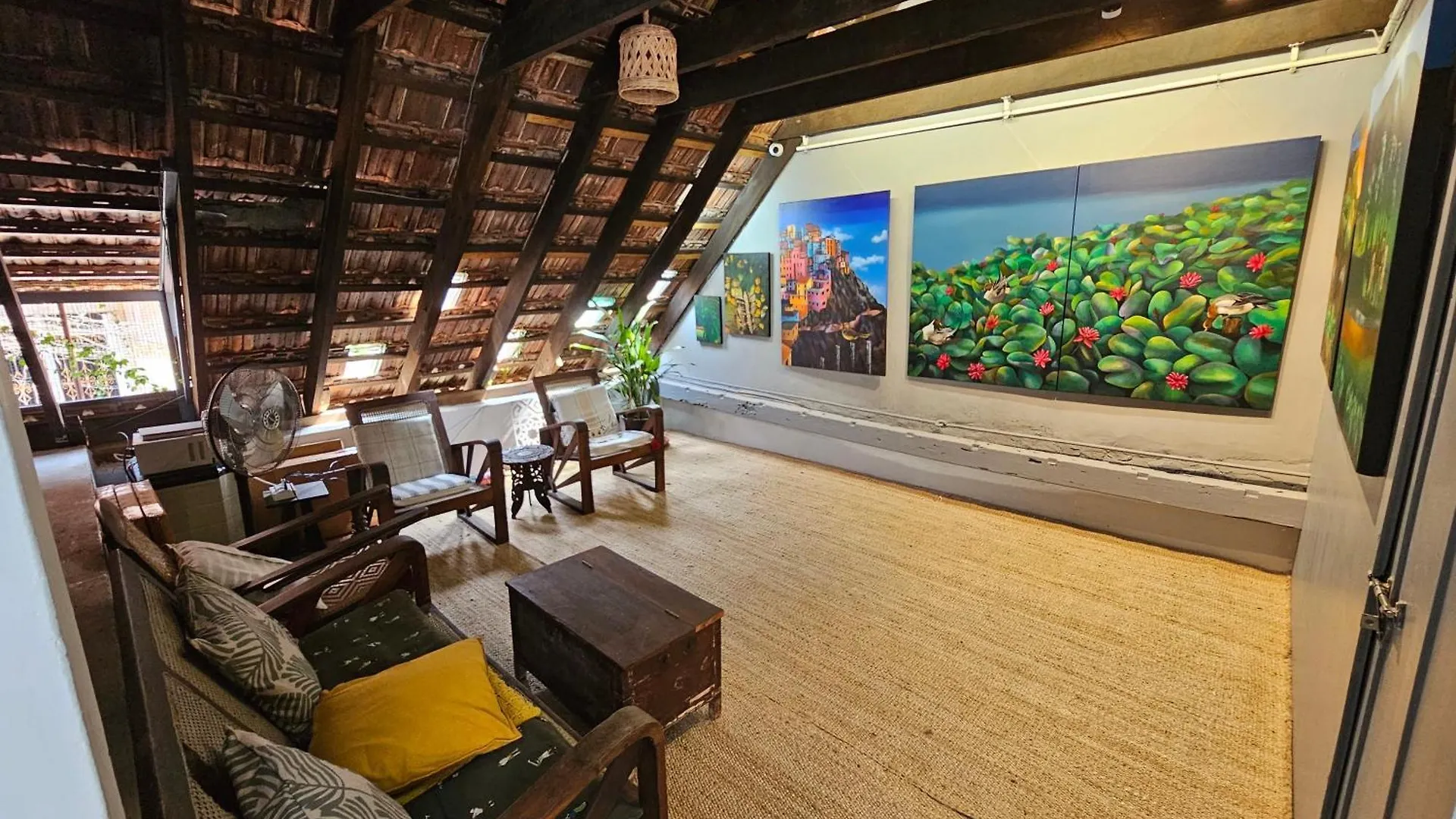 Idha Artists' Gallery - Stay With Art Kochi