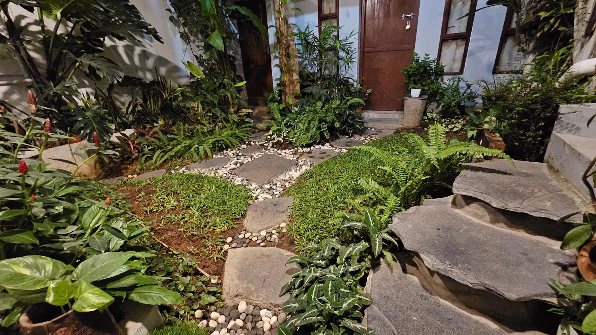 Idha Artists' Gallery - Stay With Art Kochi